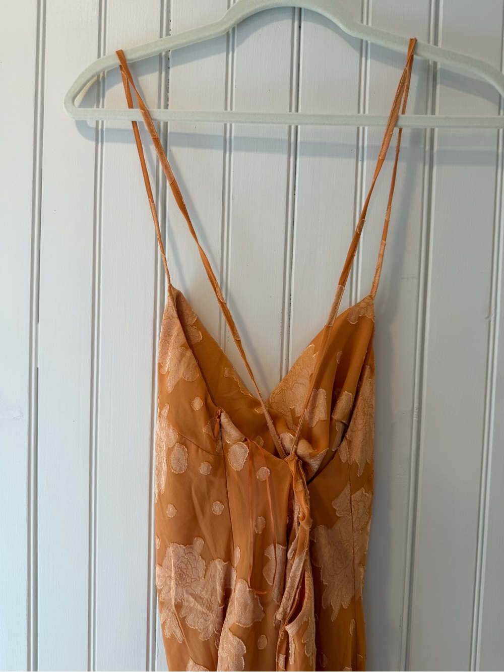 Hello Molly ‘DRINKS ON ME MIDI DRESS ORANGE’ - Picture 6 of 7